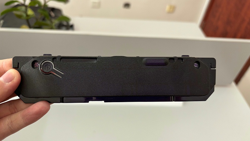 電視機(jī)信號(hào)接收模塊蓋板